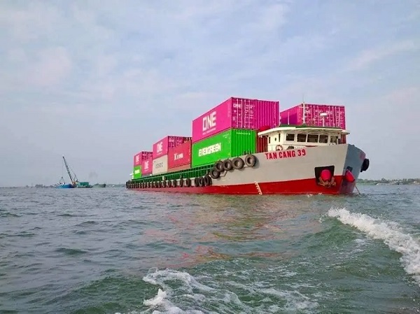 Vận tải đường thủy - Công Ty TNHH MTV Tổng Công Ty Tân Cảng Sài Gòn